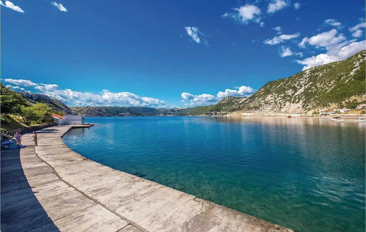 Gorgeous Apartment In Crikvenica With Wifi