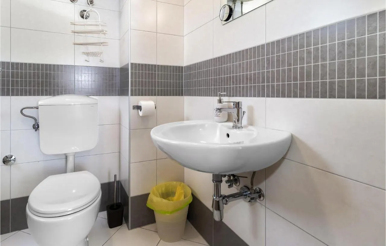Gorgeous Apartment In Crikvenica With Wifi